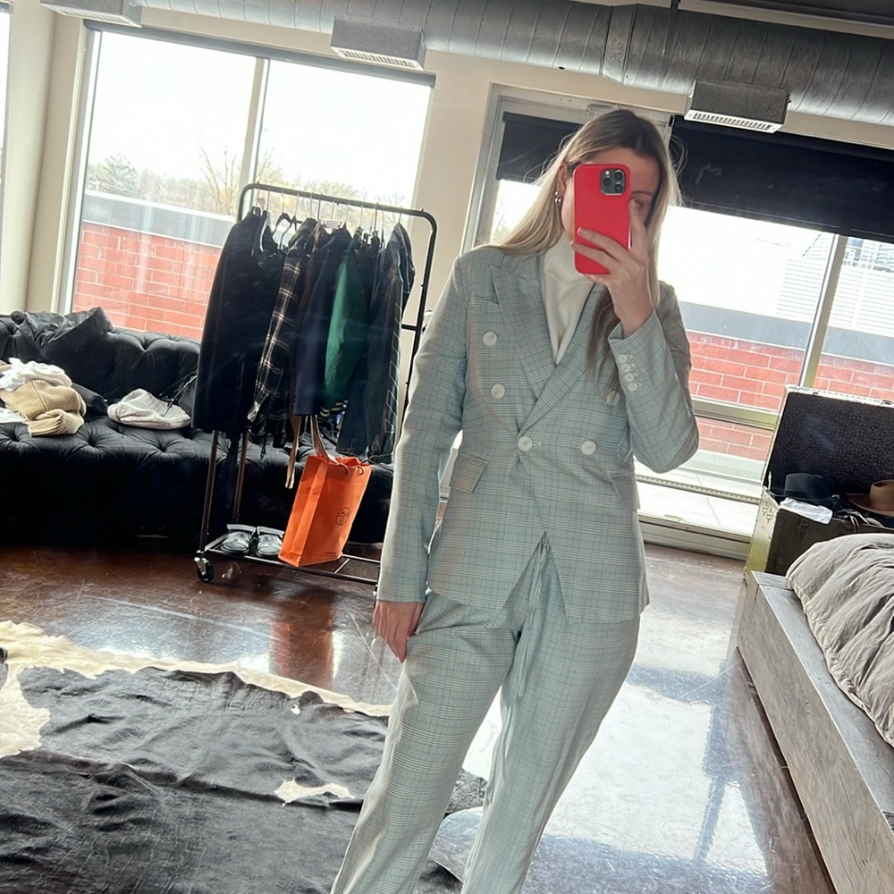 Walker baker suit - Picture 2 of 9